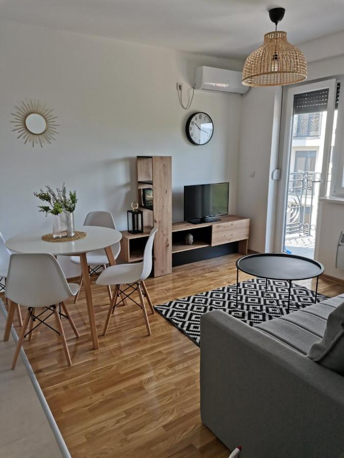 Apartman Kardaš Vrnjacka Banja Bagian luar foto