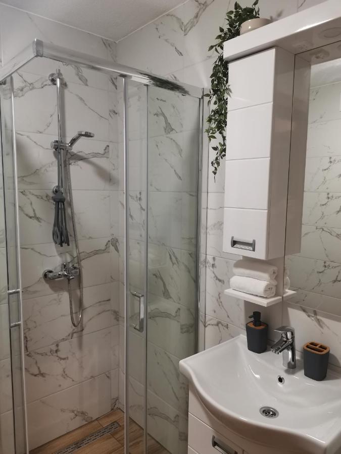 Apartman Kardaš Vrnjacka Banja Bagian luar foto